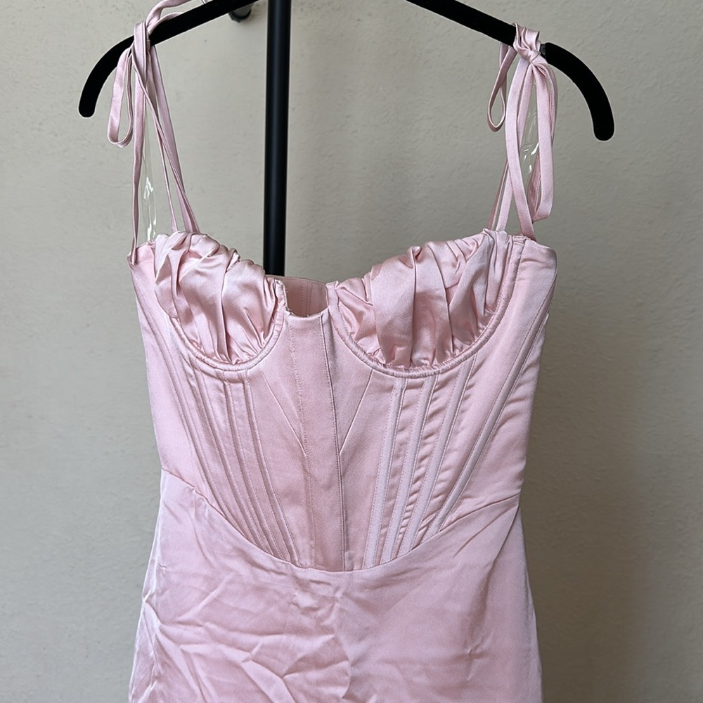 HOUSE OF‎ CB 'Alma' Blush Pink Satin Corset Midi Dress NWOT size S - Picture 4 of 11